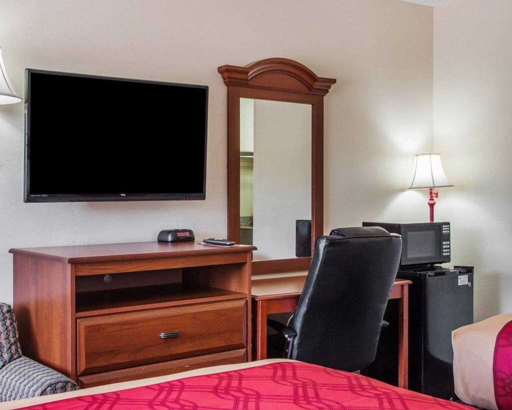 Econo Lodge Chandler Room photo