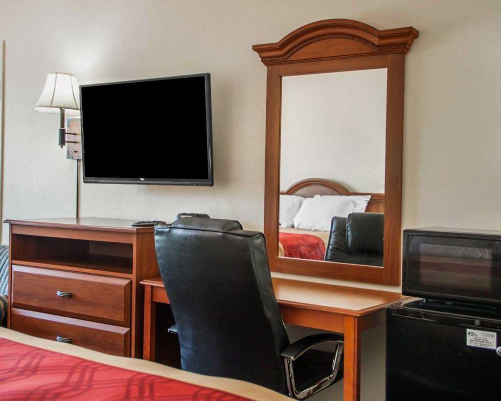 Econo Lodge Chandler Room photo